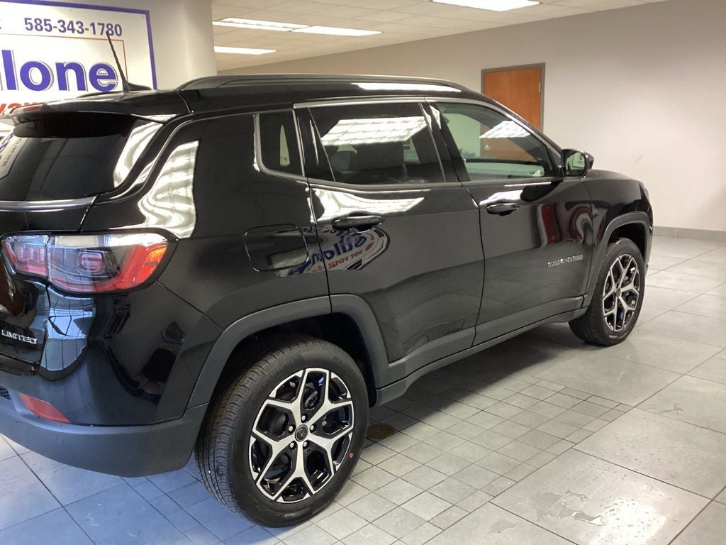 2026 Jeep Compass COMPASS LIMITED 4X4