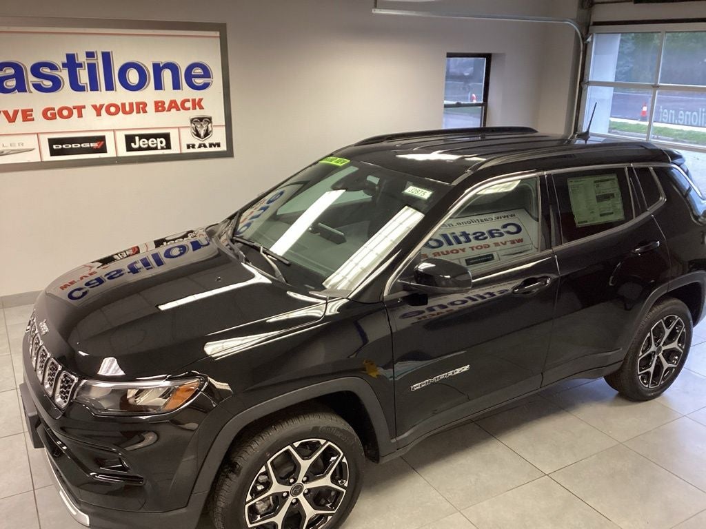 2026 Jeep Compass COMPASS LIMITED 4X4