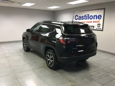 2026 Jeep Compass COMPASS LIMITED 4X4