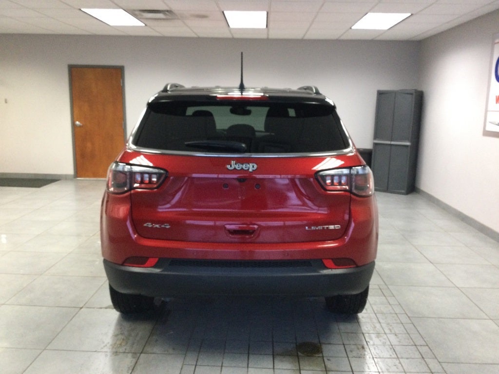 2026 Jeep Compass COMPASS LIMITED 4X4