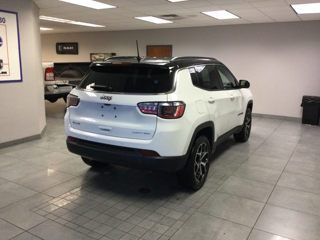 2026 Jeep Compass COMPASS LIMITED 4X4