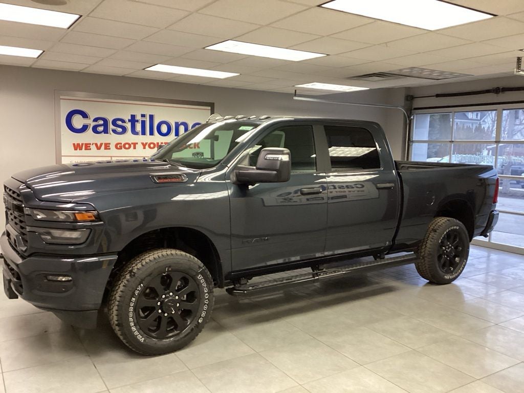 2026 RAM Ram 3500 RAM 3500 BIG HORN CREW CAB 4X4 6'4' BOX