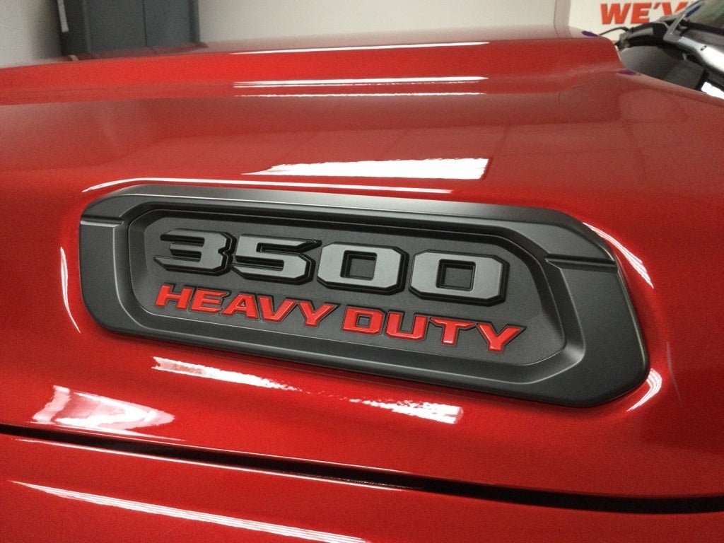 2026 RAM Ram 3500 RAM 3500 TRADESMAN CREW CAB 4X4 8' BOX