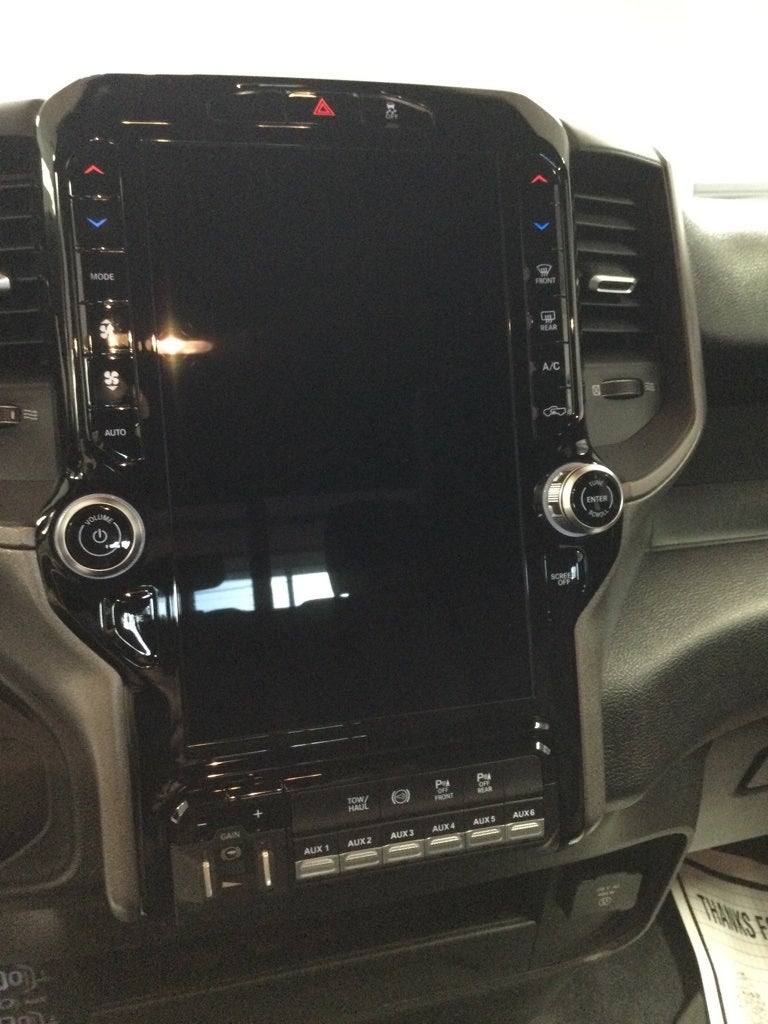 2026 RAM Ram 3500 RAM 3500 TRADESMAN CREW CAB 4X4 8' BOX