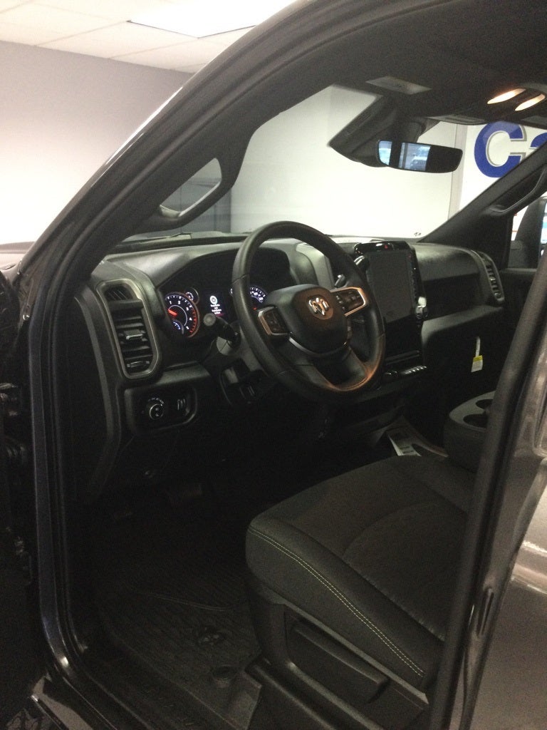 2025 RAM Ram 2500 RAM 2500 TRADESMAN CREW CAB 4X4 6'4' BOX