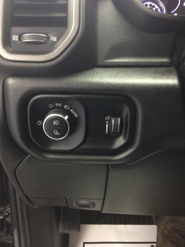 2025 RAM Ram 2500 RAM 2500 TRADESMAN CREW CAB 4X4 6'4' BOX