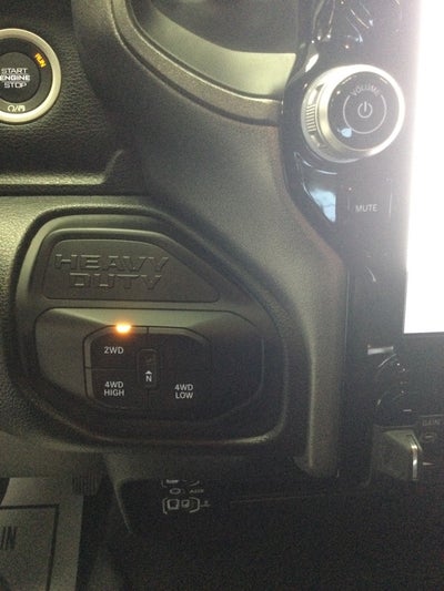 2025 RAM Ram 2500 RAM 2500 TRADESMAN CREW CAB 4X4 6'4' BOX