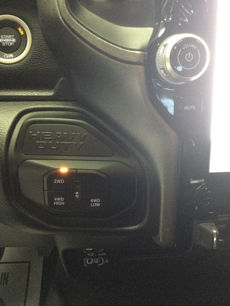 2025 RAM Ram 2500 RAM 2500 TRADESMAN CREW CAB 4X4 6'4' BOX