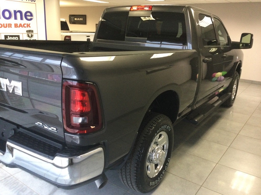 2025 RAM Ram 2500 RAM 2500 TRADESMAN CREW CAB 4X4 6'4' BOX