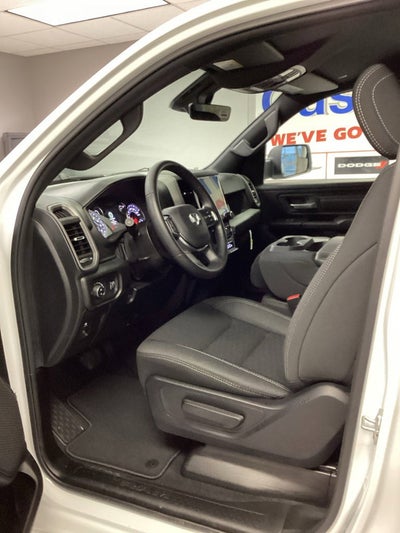 2026 RAM Ram 1500 RAM 1500 EXPRESS CREW CAB 4X4 5'7' BOX