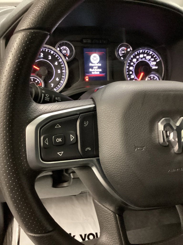 2026 RAM Ram 1500 RAM 1500 EXPRESS CREW CAB 4X4 5'7' BOX