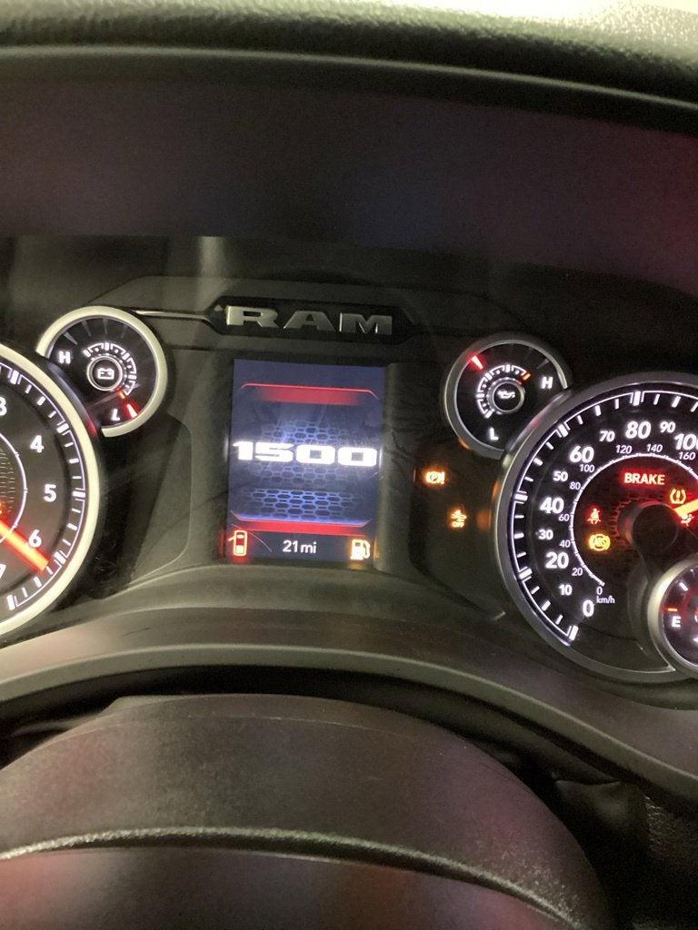 2026 RAM Ram 1500 RAM 1500 EXPRESS CREW CAB 4X4 5'7' BOX