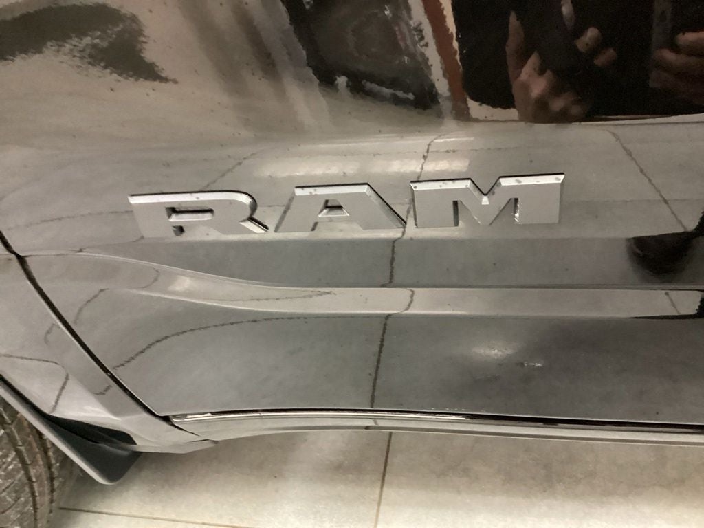 2026 RAM 1500 RAM 1500 EXPRESS CREW CAB 4X4 5'7' BOX