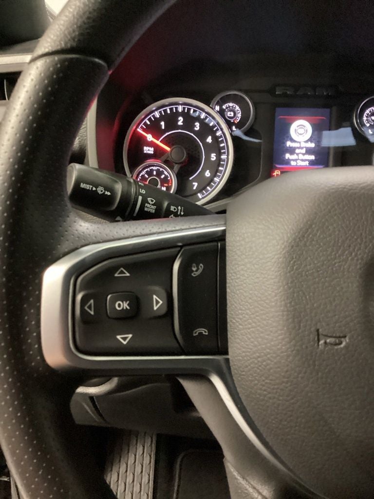 2026 RAM 1500 RAM 1500 EXPRESS CREW CAB 4X4 5'7' BOX
