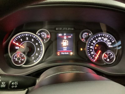 2026 RAM 1500 RAM 1500 EXPRESS CREW CAB 4X4 5'7' BOX