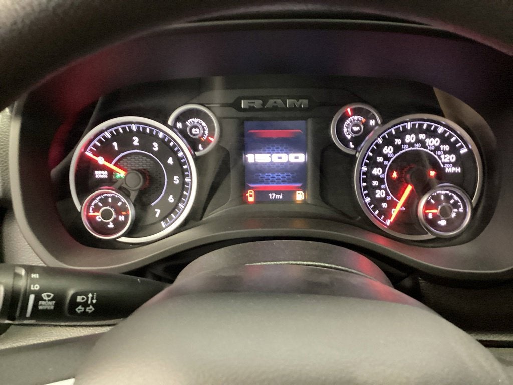 2026 RAM Ram 1500 RAM 1500 EXPRESS CREW CAB 4X4 5'7' BOX