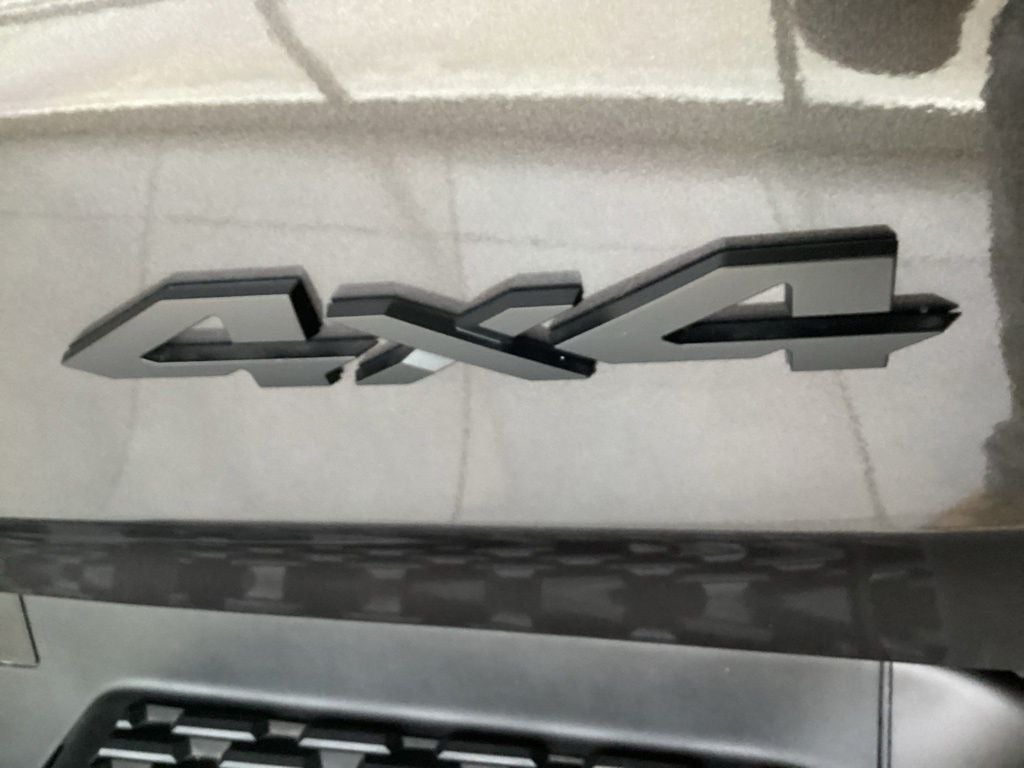 2026 RAM 1500 RAM 1500 EXPRESS CREW CAB 4X4 5'7' BOX