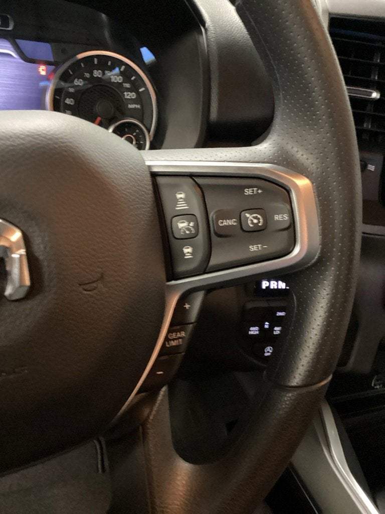 2027 RAM Ram 1500 RAM 1500 EXPRESS CREW CAB 4X4 5'7' BOX