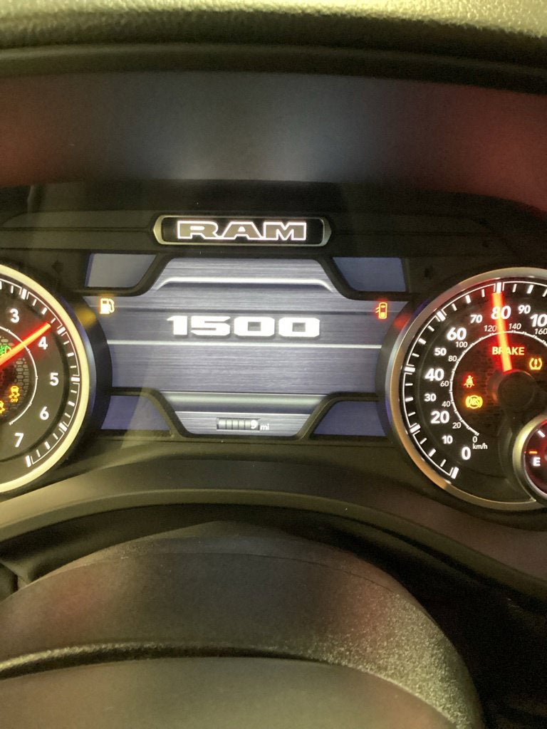 2027 RAM Ram 1500 RAM 1500 EXPRESS CREW CAB 4X4 5'7' BOX