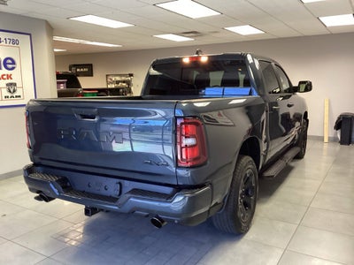 2027 RAM Ram 1500 RAM 1500 EXPRESS CREW CAB 4X4 5'7' BOX