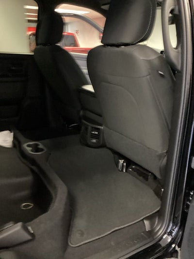 2026 RAM 2500 RAM 2500 TRADESMAN CREW CAB 4X4 6'4' BOX