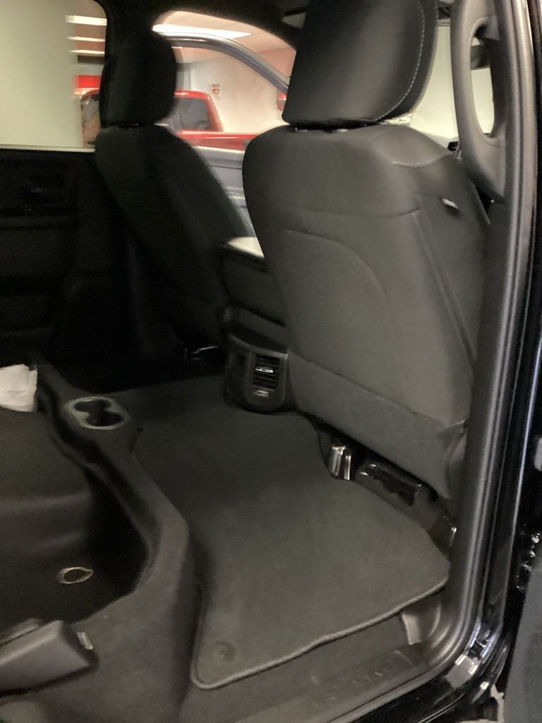 2026 RAM 2500 RAM 2500 TRADESMAN CREW CAB 4X4 6'4' BOX