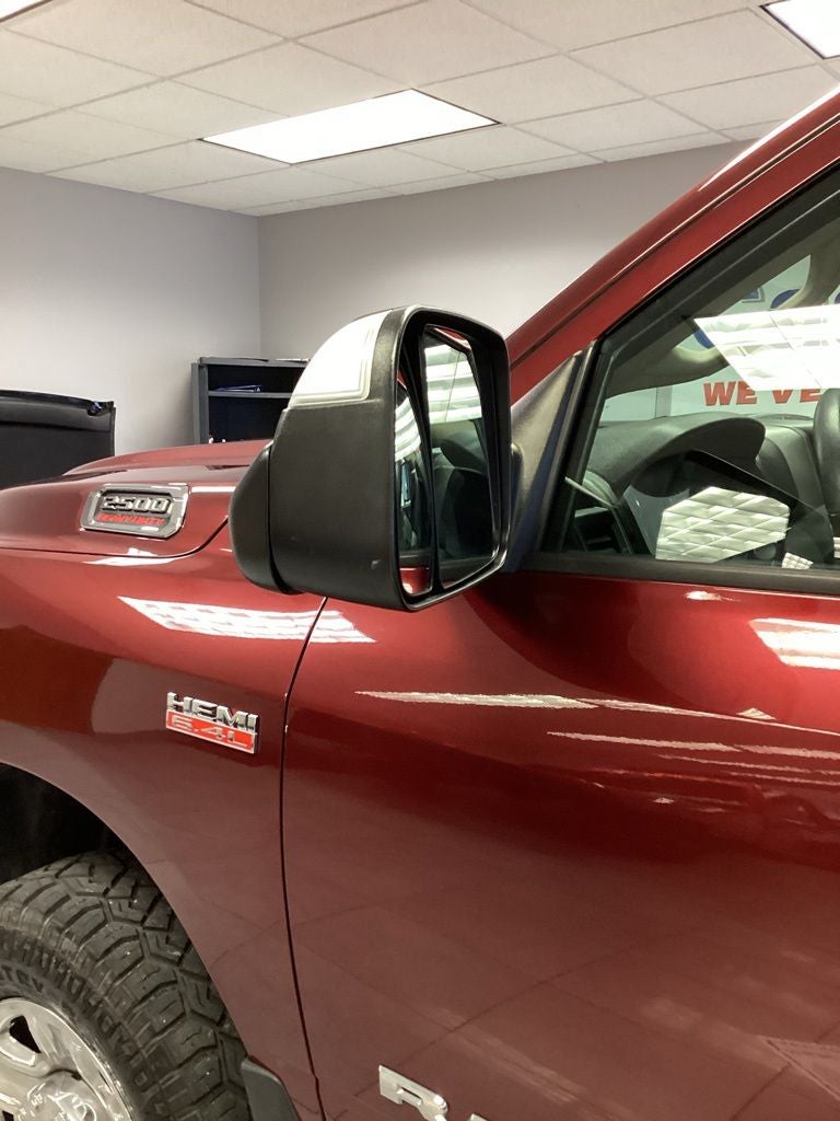 2019 RAM 2500 Tradesman Crew Cab 4x4 6'4' Box