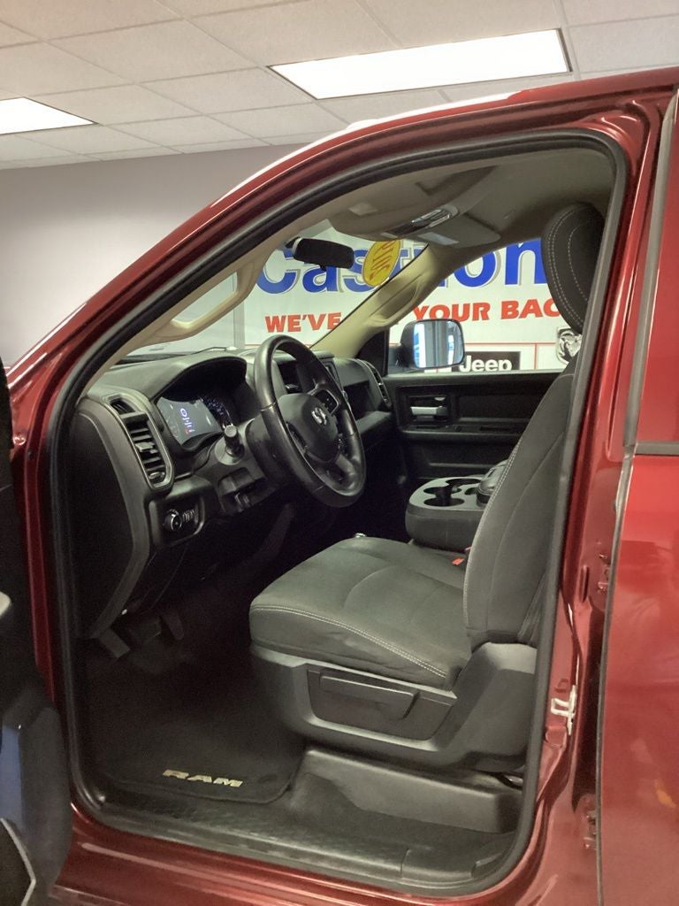 2019 RAM 2500 Tradesman Crew Cab 4x4 6'4' Box