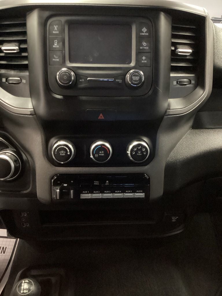 2019 RAM 2500 Tradesman Crew Cab 4x4 6'4' Box