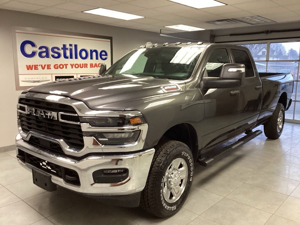 2026 RAM Ram 2500 RAM 2500 TRADESMAN CREW CAB 4X4 8' BOX