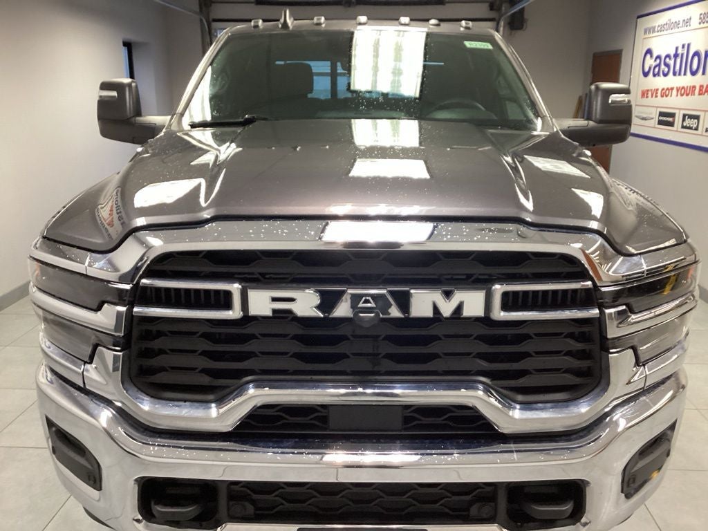 2026 RAM Ram 2500 RAM 2500 TRADESMAN CREW CAB 4X4 8' BOX