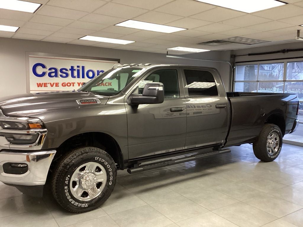 2026 RAM Ram 2500 RAM 2500 TRADESMAN CREW CAB 4X4 8' BOX