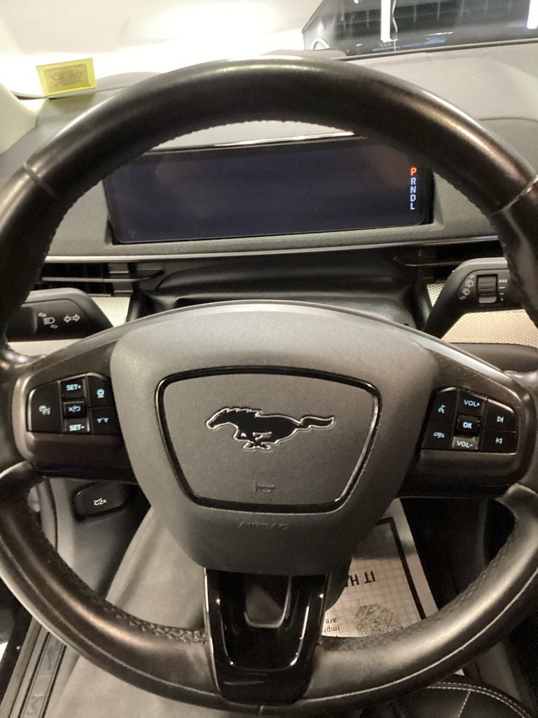 2022 Ford Mustang Mach-E Select