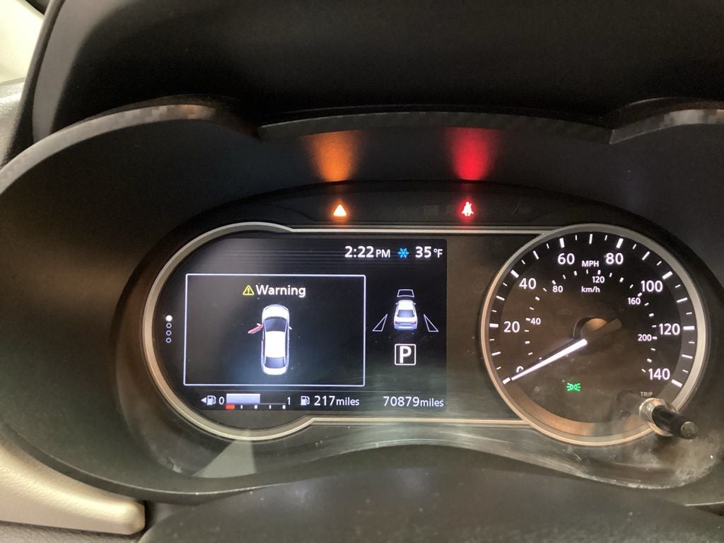 2021 Nissan Versa SV Xtronic CVT