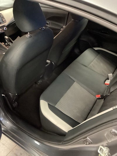 2021 Nissan Versa SV Xtronic CVT