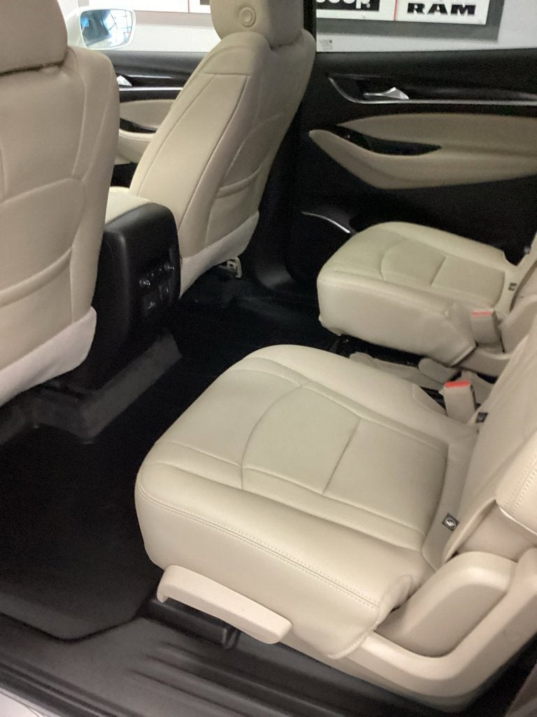 2019 Buick Enclave AWD Essence