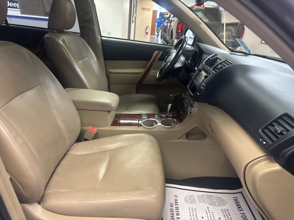2013 Toyota Highlander Limited V6