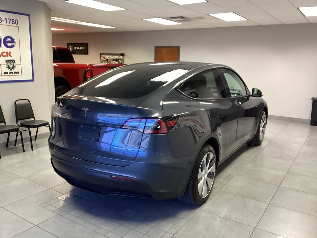 2021 Tesla Model Y Long Range Dual Motor All-Wheel Drive