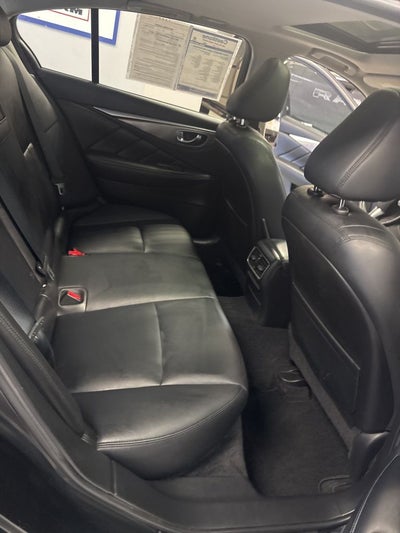 2017 INFINITI Q50 2.0t Base