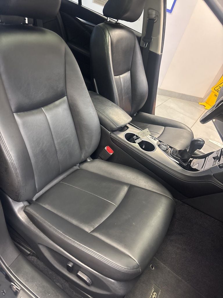 2017 INFINITI Q50 2.0t Base