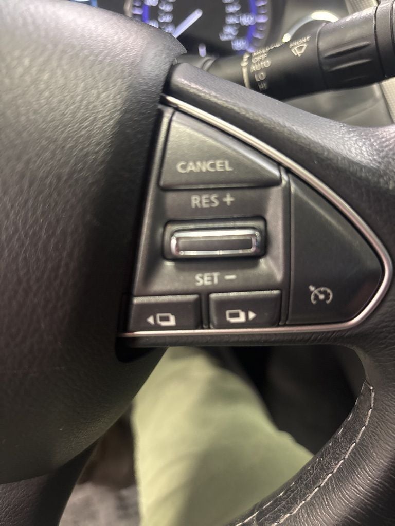 2017 INFINITI Q50 2.0t Base