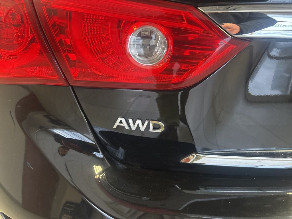 2017 INFINITI Q50 2.0t Base