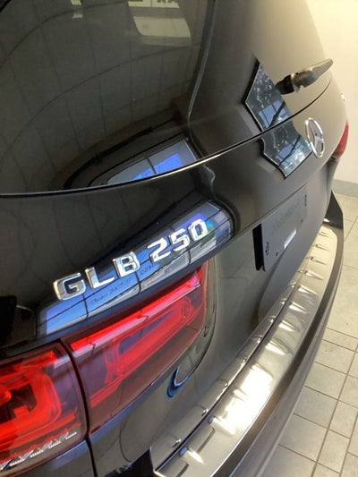 2021 Mercedes-Benz GLB 250 4MATIC®