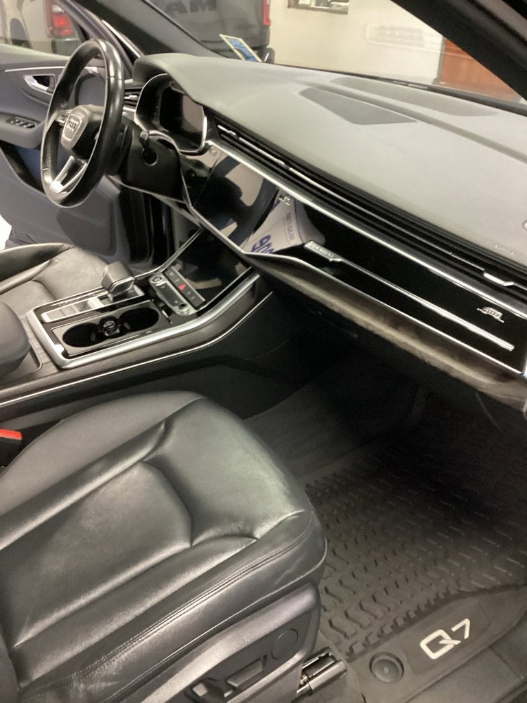 2021 Audi Q7 Premium 45 TFSI quattro Tiptronic