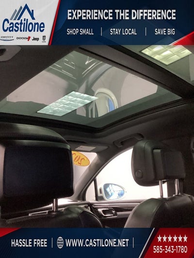 2021 Porsche Macan Base