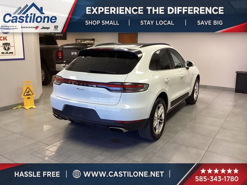 2021 Porsche Macan Base