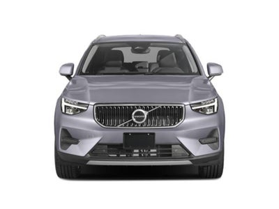 2023 Volvo XC40 B4 Ultimate Dark Theme