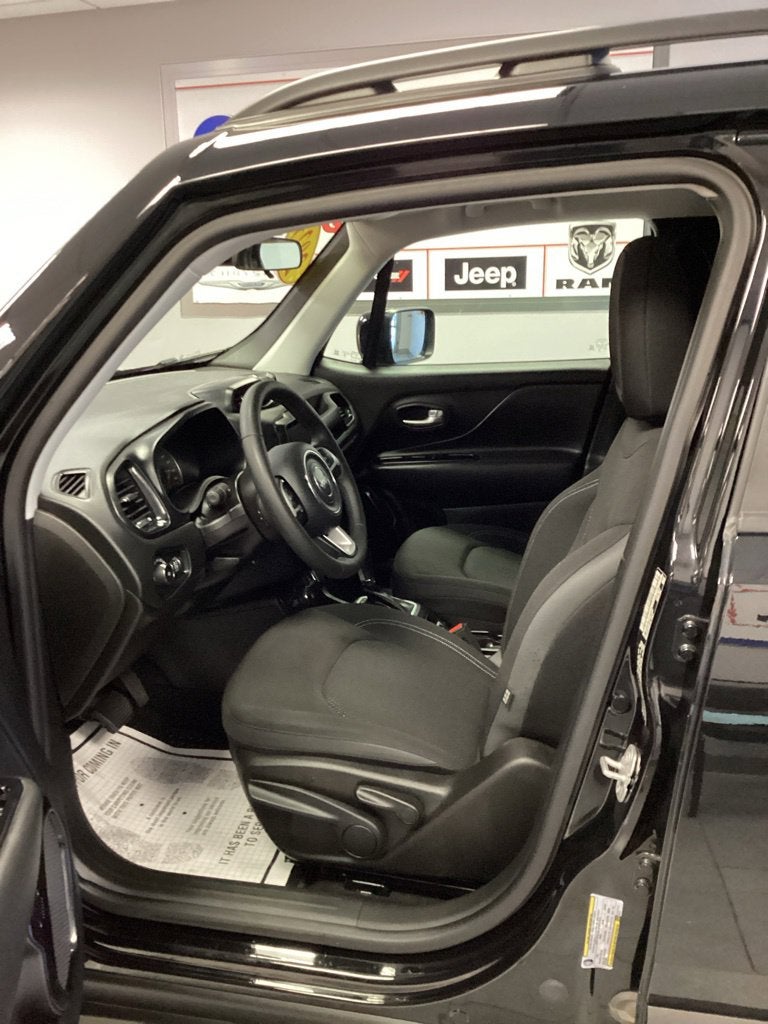 2023 Jeep Renegade Altitude 4x4