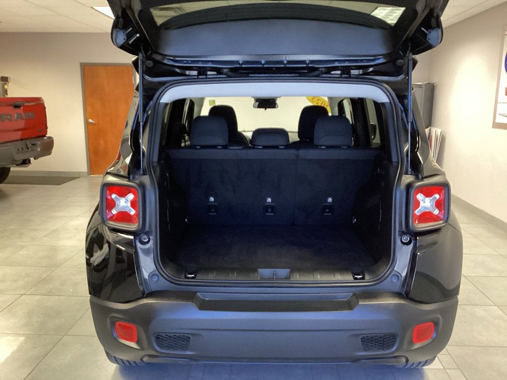2023 Jeep Renegade Altitude 4x4